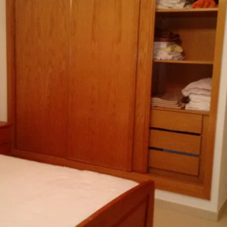 With 2 Bedrooms Near